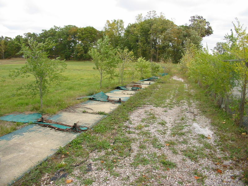 Mr Vs Tees Driving Range - October 2002 Photo